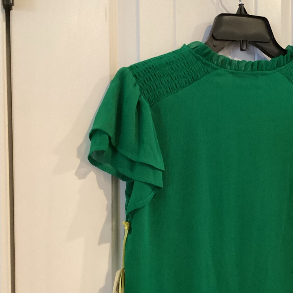 CeCe Green Ruffle Sleeve Top - Picture 5 of 7